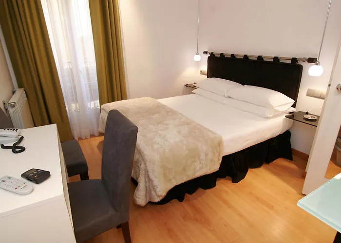 Pension Guide Hostal Santo Domingo