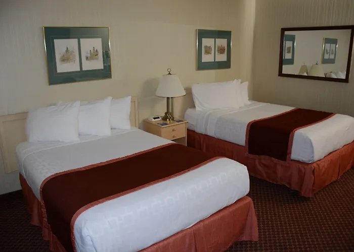 Travelodge By Wyndham Lethbridge