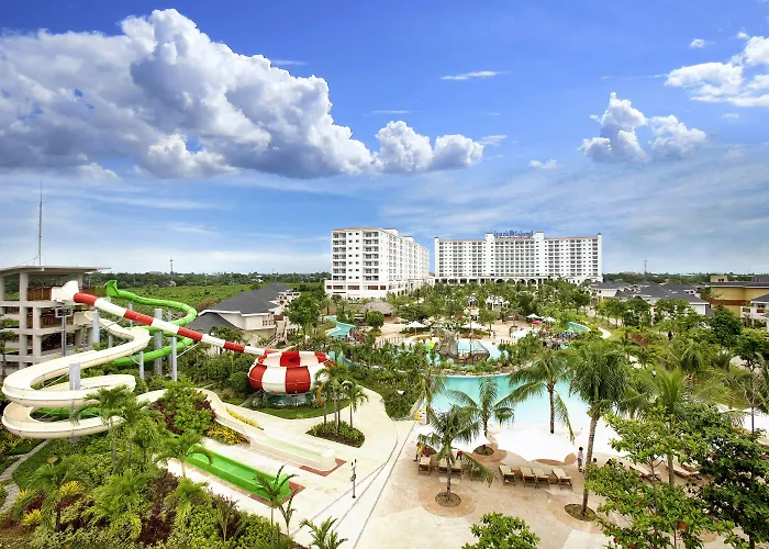 Family resorts Jpark Island & Waterpark Cebu