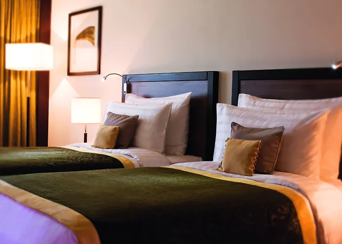 Beach Hotels Avani Deira Dubai