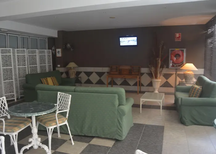 Apartamentos RF Bambi Adults Only