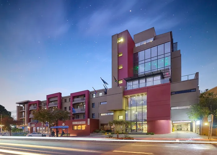Cheap hotel: Protea Hotel By Marriott Pretoria Hatfield