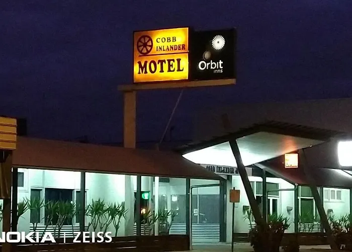 Motel: Cobb Inlander Motel
