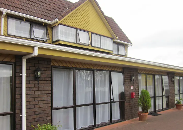 Motel: Ace Motor Lodge