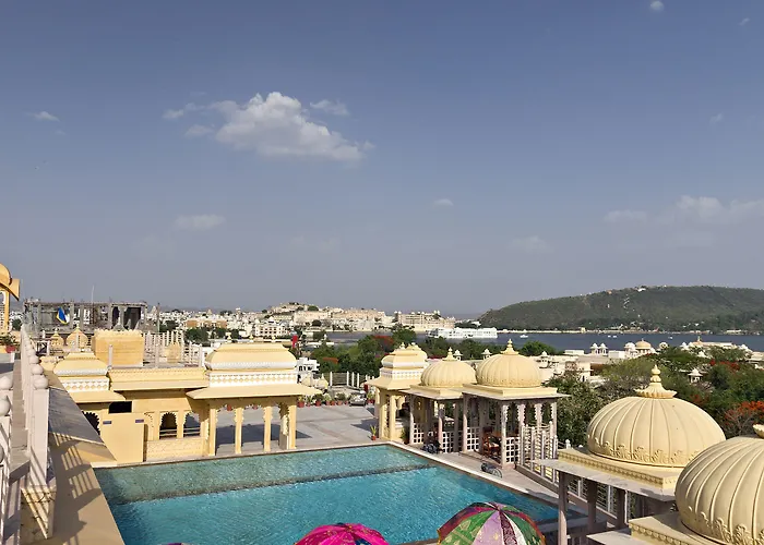 Chunda Palace