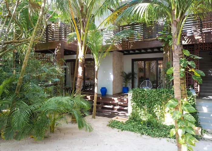  La Zebra Tulum, A Small Luxury