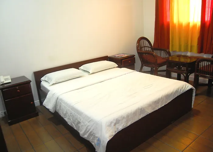 Family Hotel: Rumi Apartelle Hotel