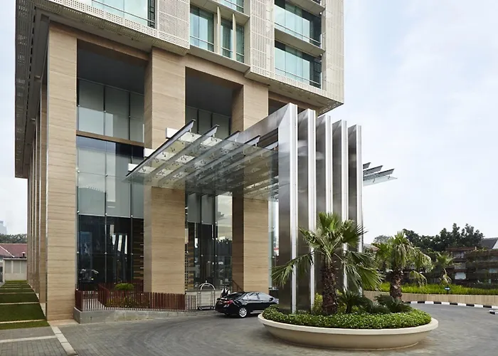  Fraser Residence Menteng Jakarta