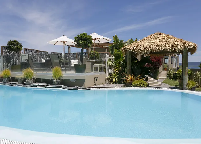 The Reef Resort