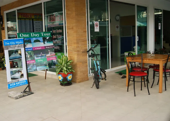 Cheap hotels City House