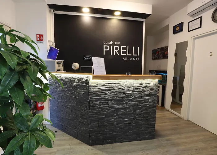 B&B: Guest House Pirelli Milano