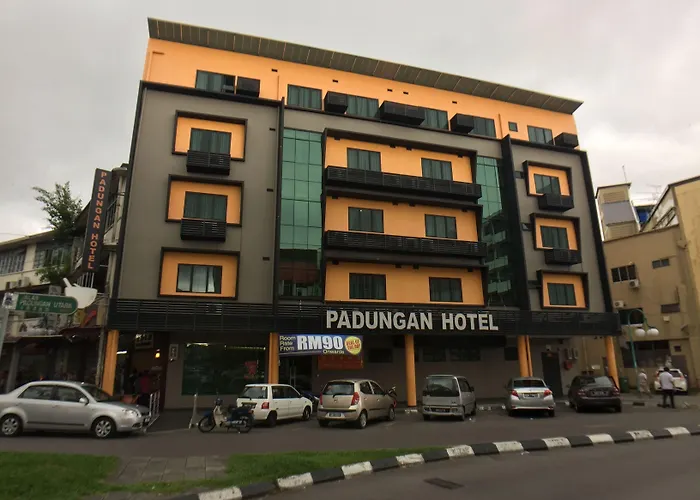 Padungan Hotel