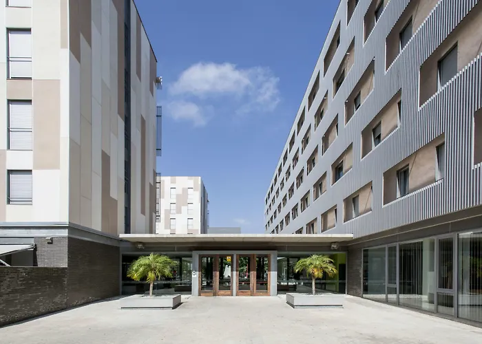Hotel que admite mascotas: Residencia Universitaria Damia Bonet