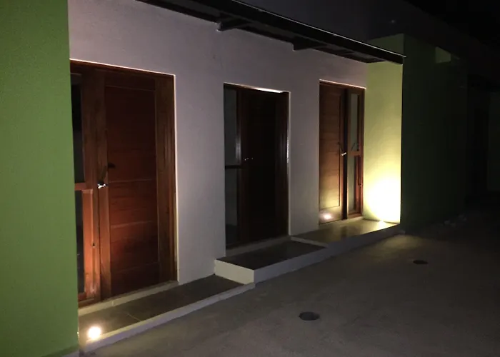 Family Hotel: Airport X Managua Hotel