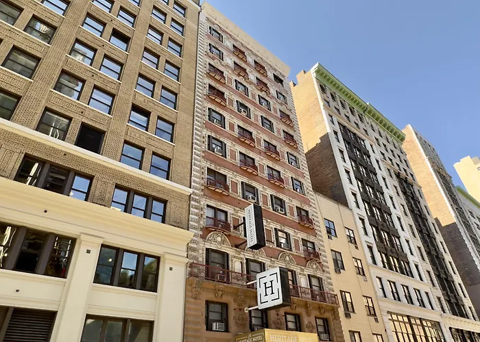 Jacuzzi hotel: Heritage Hotel New York City