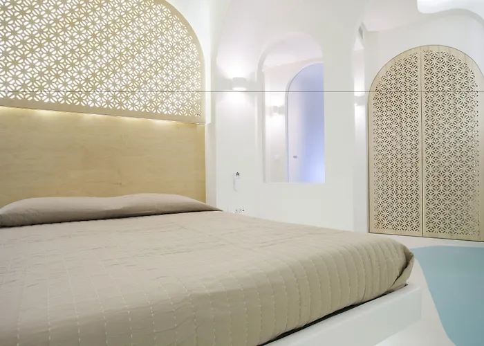 Andronikos Santorini
