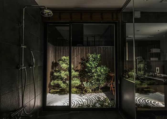 Villa Sanjomuromachi Kyoto