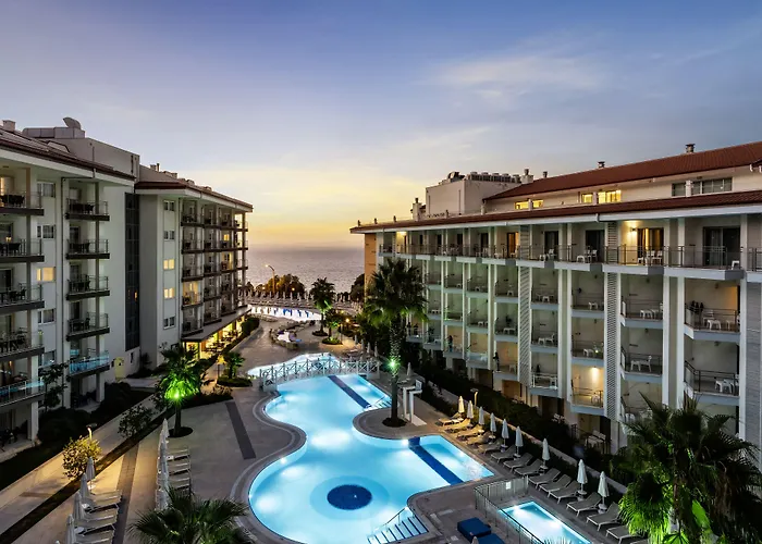 Ramada & Suites By Wyndham