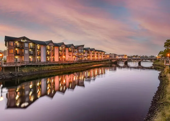 Kathryn Riverfront Inn, An Ascend Collection Hotel