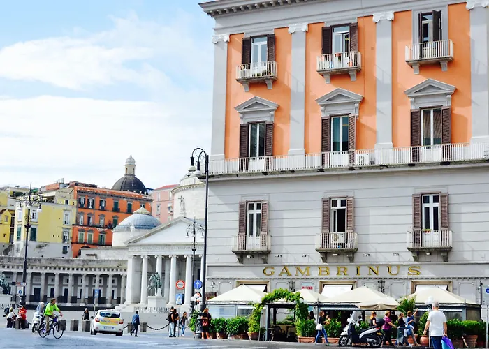  Relais Piazza Del Plebiscito B&B