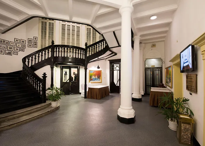 Hôtel central: Hoa Binh Hotel