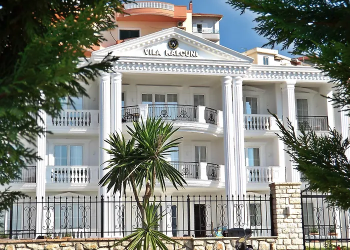  Vila Kalcuni Sarande