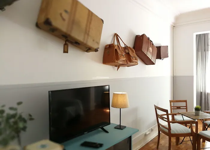 Castilho 63 &Suites