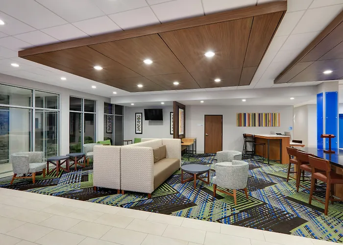 Holiday Inn Express & Suites - Dallas Nw Hwy - Love Field By Ihg