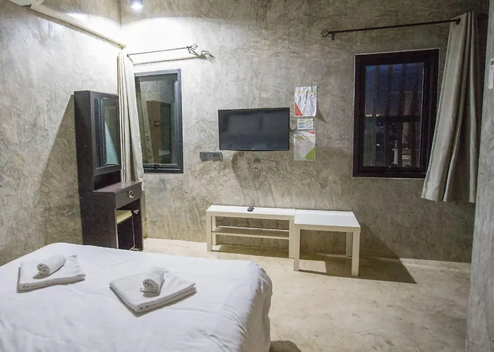 Cheap hotel: Stay Mayb Chiang Mai