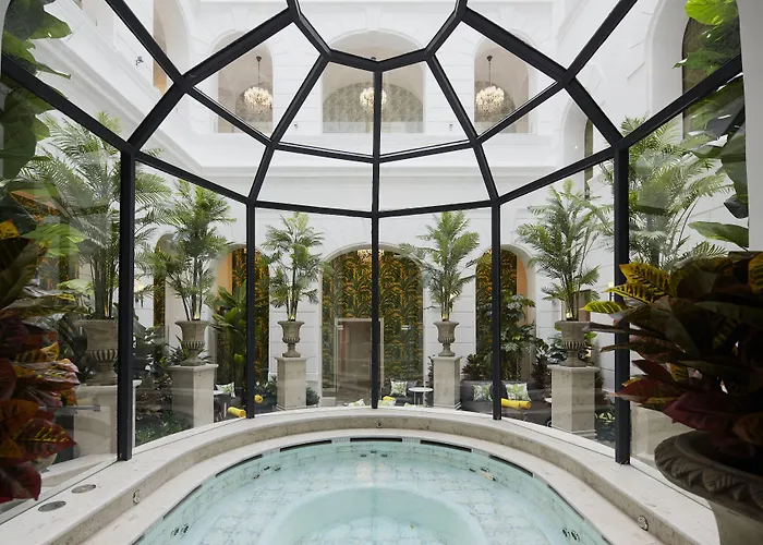 Pet Friendly hotel: Mystery Hotel Budapest, Preferred Hotels & Resorts