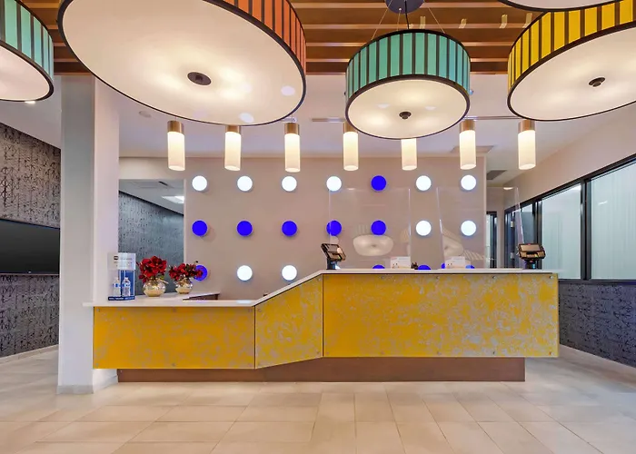 Trip to College Glo Best Western Kanata Ottawa West