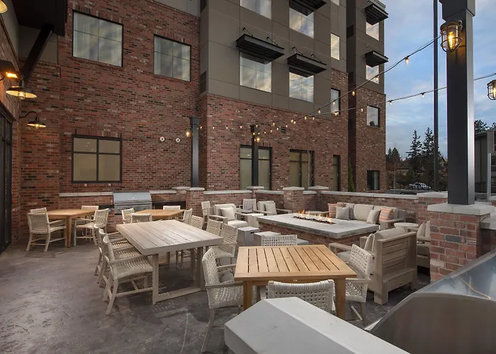 Hotel near College: Residence Inn By Marriott Bend