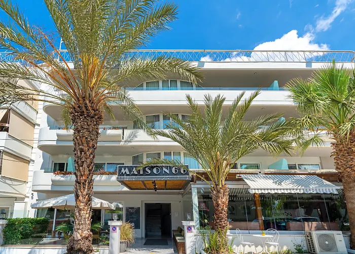 Beach hotel: Maison 66, Riviera Hotels