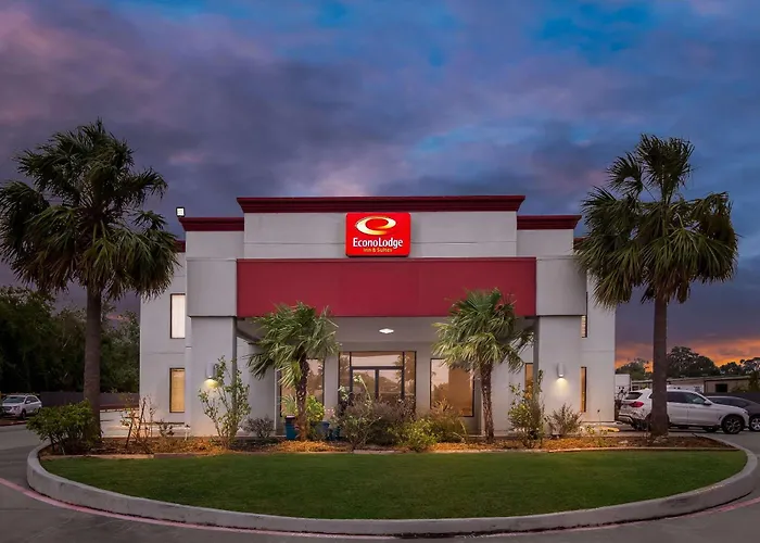 Econo Lodge Inn & Suites Channelview - Houston East