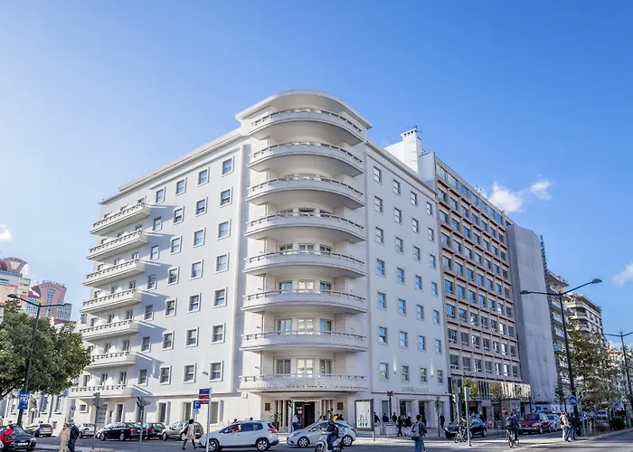 Guest house: Luzeiros Suites