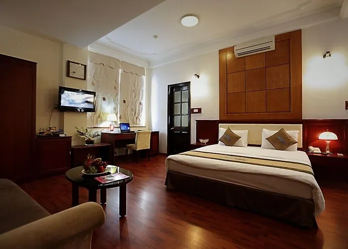 Bro & Sis Hotel