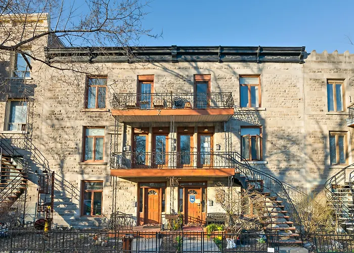 Hôtel avec vue: Accueil Chez Francois