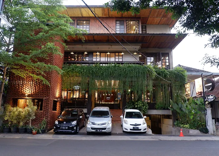 Luchthavenhotel: Triple Seven Bed & Breakfast