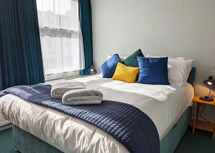 Stirling Arms Pub & Rooms