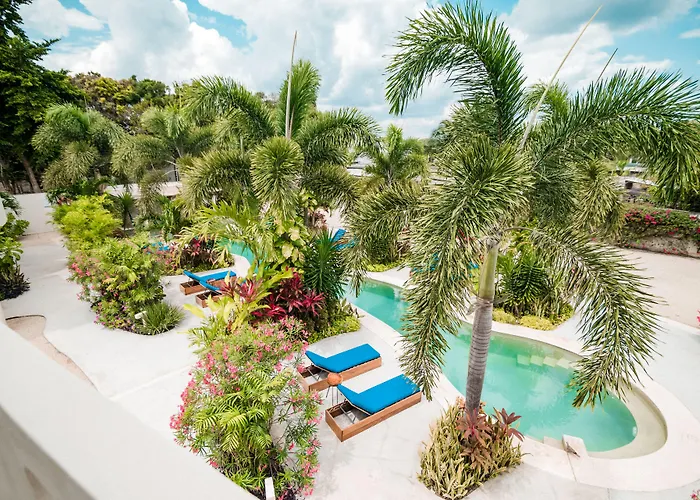 Boutique hotel only: Blue Palm Bacalar