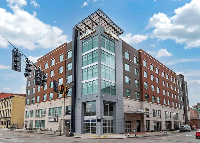 Pets Allowed Hotel Cambria Louisville Downtown-Whiskey Row