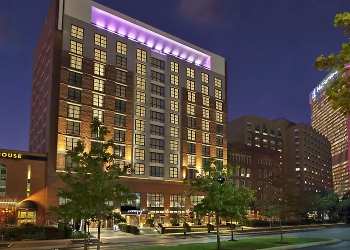 Luxury hotel only: Canopy By Hilton Columbus Downtown Short North