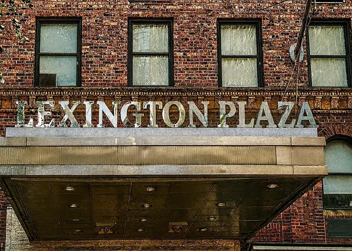 moteles Lexington Plaza