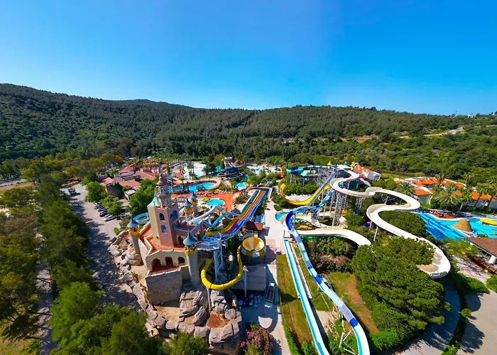 Aqua Fantasy Aquapark & Spa