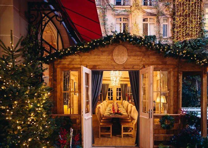  Plaza Athénée - Dorchester Collection