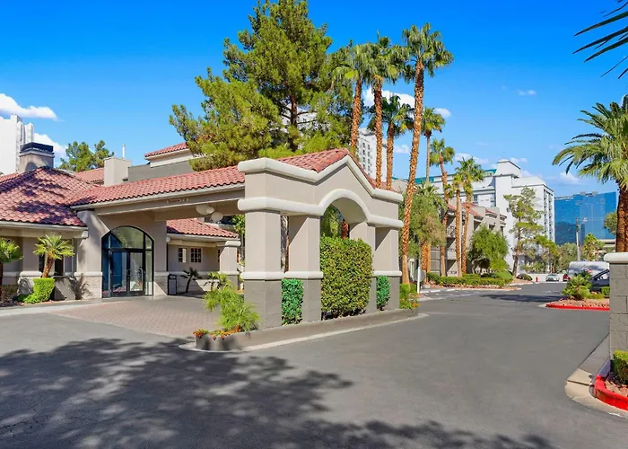 Ping pong hotels Desert Rose