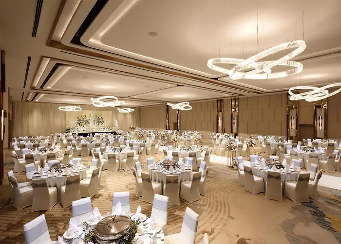 Central hotel: Hilton Petaling Jaya