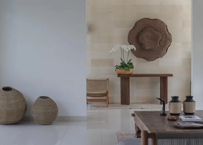 Chandra Bali Villas