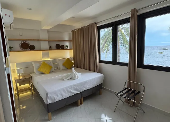 Alona Vida Beach Resort