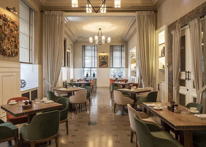Hôtel accueillant les animaux: The Bank Hotel Istanbul, A Member Of Design Hotels